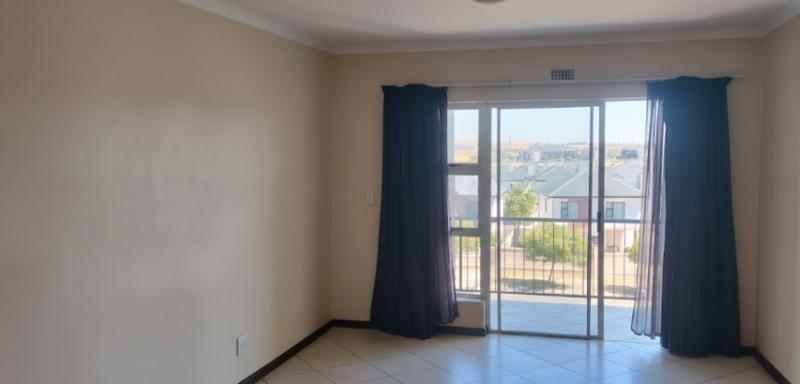 To Let 2 Bedroom Property for Rent in Buhrein Western Cape